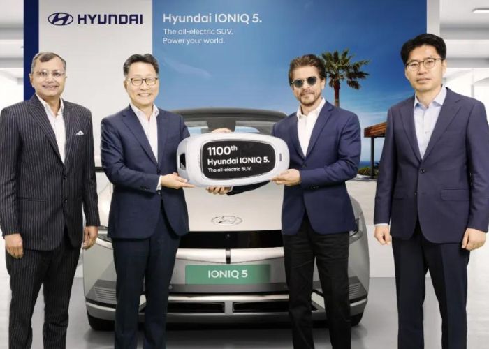 Hyundai gifted 1100th Ioniq 5 to Shah Rukh Khan